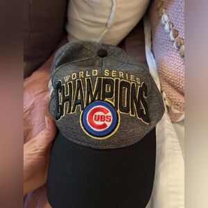 Women’s adjustable Chicago Cubs World Series Hat